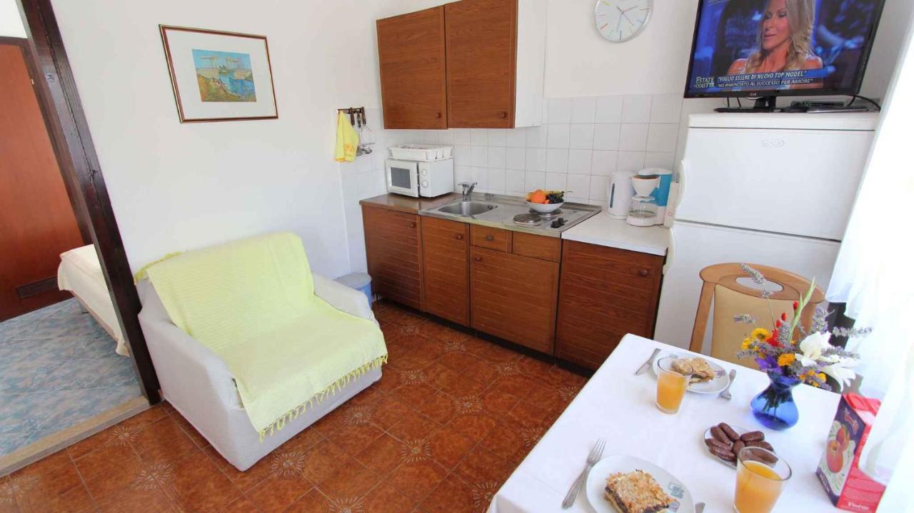 Studio In Vantacici/Insel Krk 14419 المظهر الخارجي الصورة